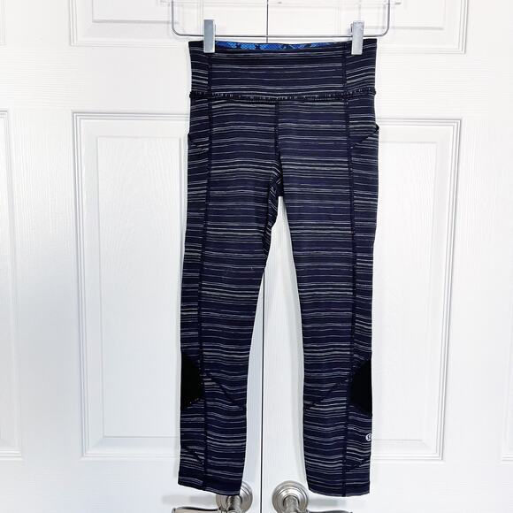 Lululemon Pace Rival Crop 22" Cyber Stripe Naval Blue Black - Picture 1 of 9